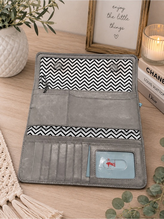 HOBO Handbags - 🩶 HOBO International Gray Taupe Genuine Leather Continental Wallet- #1035